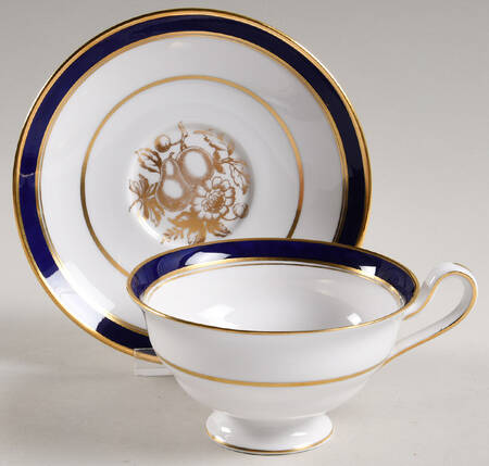 Claridge Footed Cup & Saucer Set