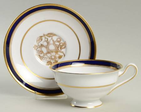 Claridge Footed Cup & Saucer Set