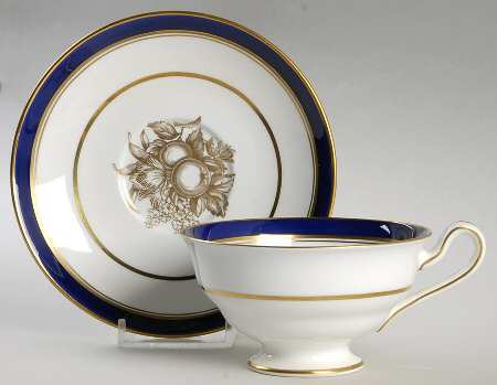 Claridge Footed Cup & Saucer Set