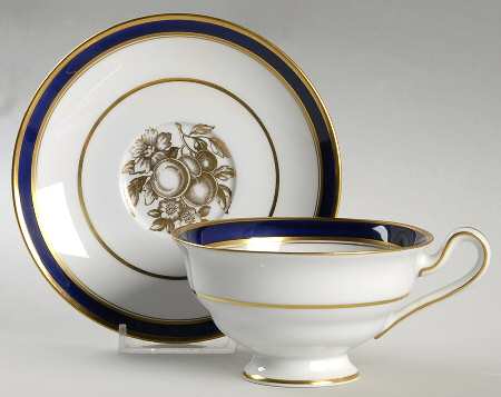 Claridge Footed Cup & Saucer Set