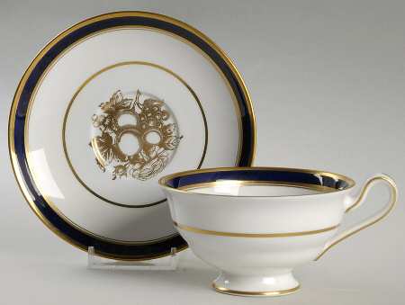 Claridge Footed Cup & Saucer Set