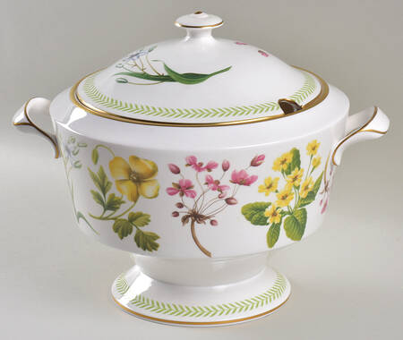 Country Lane Tureen &  Lid