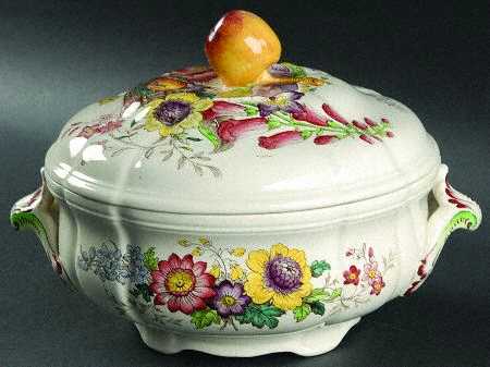 Constable Round Covered Vegetable