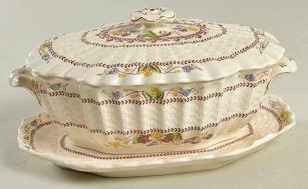 Cowslip Gravy Boat & Lid w/Underplate