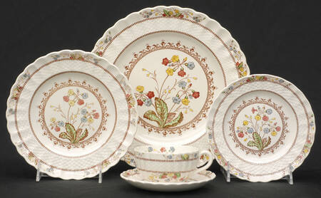 Cowslip 40 Piece Estate Set