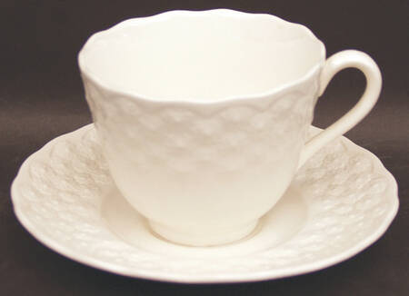 Daisy Embossed (All Off White) Flat Cup & Saucer Set