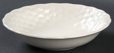 Daisy Embossed (All Off White) Coupe Cereal Bowl