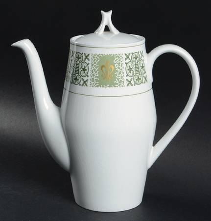 Dauphine Coffee Pot & Lid