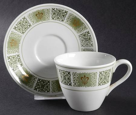 Dauphine Flat Cup & Saucer Set