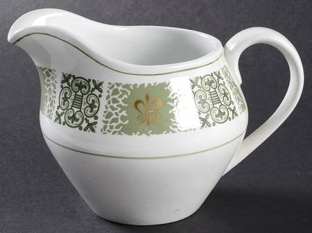 Dauphine Creamer