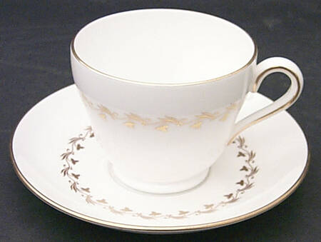 Delphi Footed Cup & Saucer Set