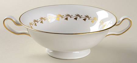 Delphi Footed Cream Soup Bowl
