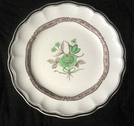 Spode's Directoire Dinner Plate