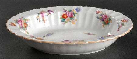 Dresden Rose (Y5758, Fluted) 9" Oval Vegetable Bowl