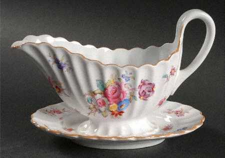 Dresden Rose (Y5758, Fluted) Gravy Boat with Attached Underplate