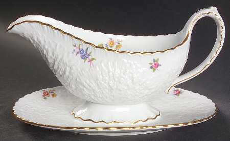 Dresden Rose (Y2958, Savoy) Gravy Boat with Attached Underplate