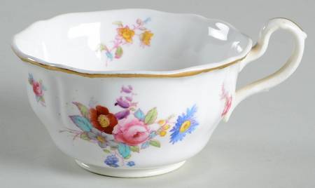 Dresden Rose (R2241, Scalloped, Gold) Footed Cup