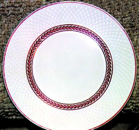 Elaine Maroon (1550, Mansard) by Spode
