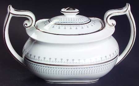 Fairfax Sugar Bowl & Lid