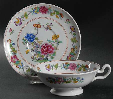 Famille Rose Footed Cream Soup Bowl & Saucer Set