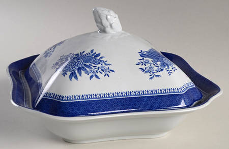 Fitzhugh Blue Square Covered Vegetable