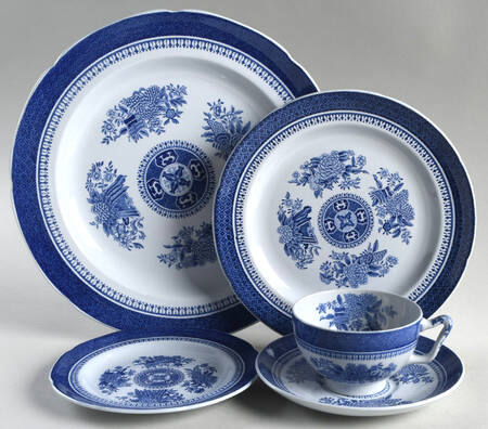 Fitzhugh Blue 5 Piece Place Setting