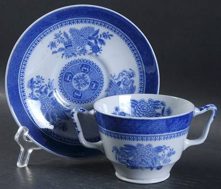 Fitzhugh Blue Footed Bouillon Cup & Saucer