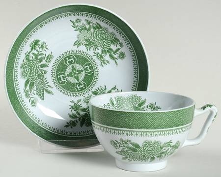 Fitzhugh Green Canton Shape Footed Cup & Saucer Set