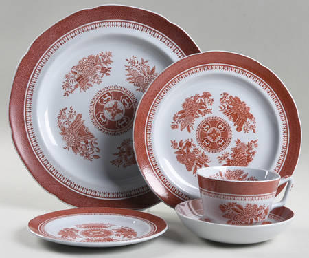 Fitzhugh Red 5 Piece Place Setting