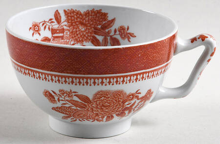 Fitzhugh Red Canton Shape Footed Cup
