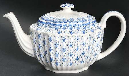 Fleur de Lys Blue (Earthenware, No Trim) Teapot & Lid