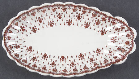 Fleur de Lys Brown (Earthenware, No Trim) Pickle Dish
