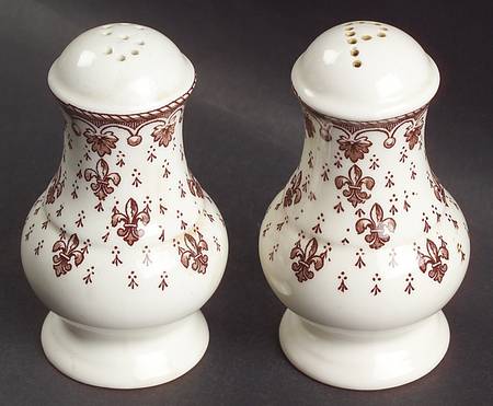 Fleur de Lys Brown (Earthenware, No Trim) Salt & Pepper Set