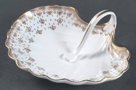 Fleur de Lys Gold (Bone, Gold Trim) Shell Shaped Dish