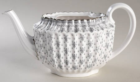 Fleur de Lys Grey (Bone, Platinum Trim) Teapot No Lid
