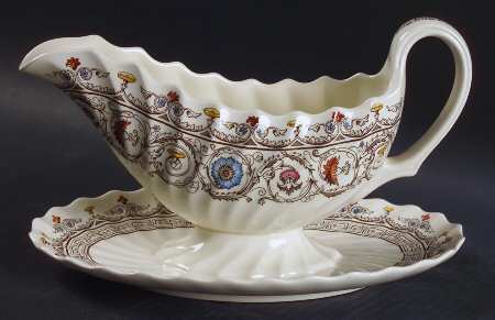 Florence Gravy Boat with Attached Underplate