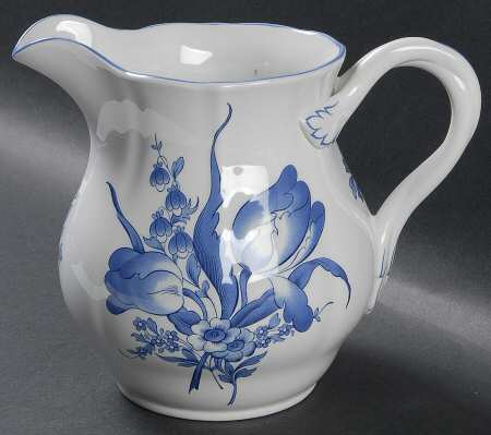 Fontaine Pitcher