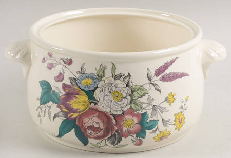 Gainsborough (Marlborough) 2 Qt Round Covered Casserole No Lid
