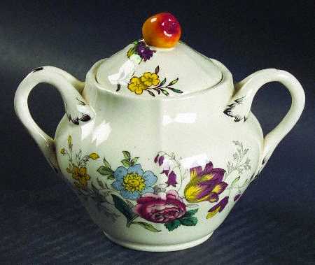 Gainsborough (Marlborough) Sugar Bowl & Lid
