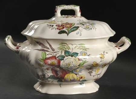 Gainsborough (Marlborough) Oval Tureen & Lid