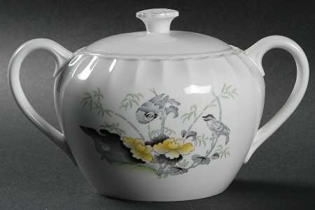 Gail Sugar Bowl & Lid