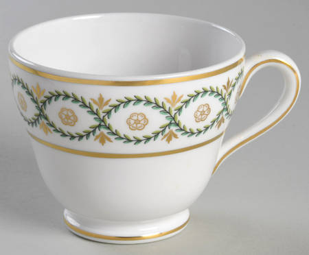 Garland Footed Cup