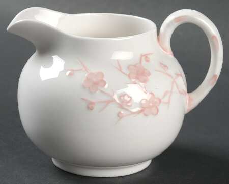 Geisha Light Pink Creamer