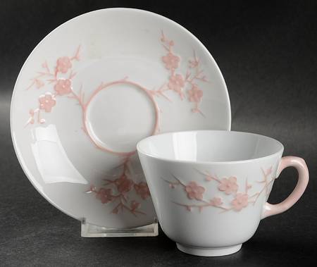 Geisha Light Pink Footed Cup & Saucer Set