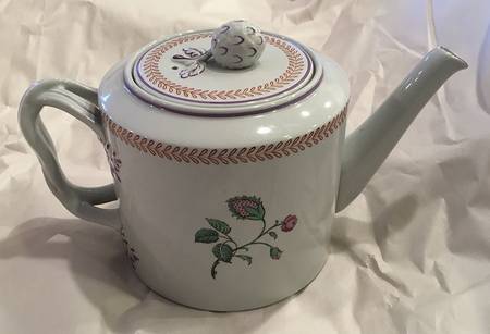 George Washington At Mt. Vernon Teapot & Lid