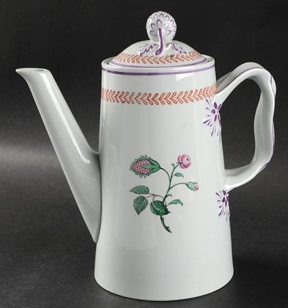 George Washington At Mt. Vernon Small Coffee Pot & Lid