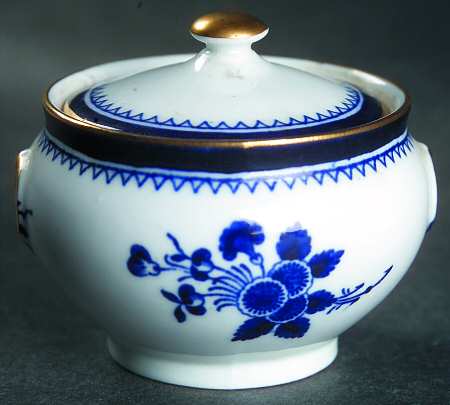 Gloucester Blue (Bone) Child's Sugar Bowl & Lid