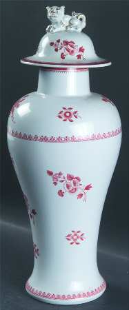 Gloucester Red (Fine Stone) Dog Top Covered Vase