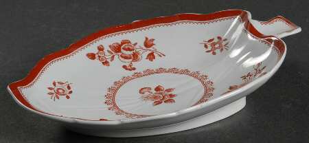 Gloucester Red (Fine Stone) 7" Leaf Dish