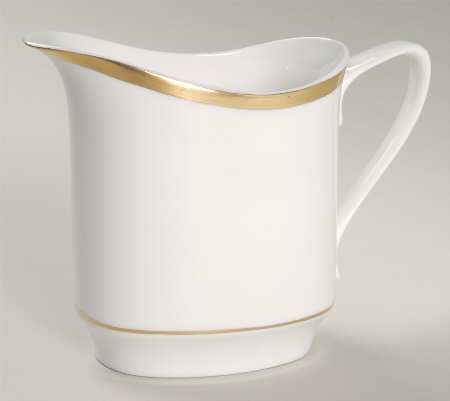 Golden Eternity Creamer